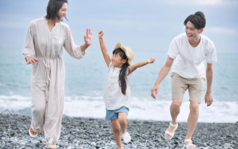 【保存版】小児矯正は夏休みから始めるのが正解？タイミング・費用・流れをやさしく解説！